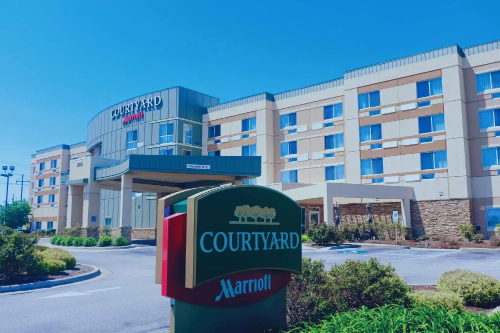 Courtyard by Marriott Owensboro hotel hero