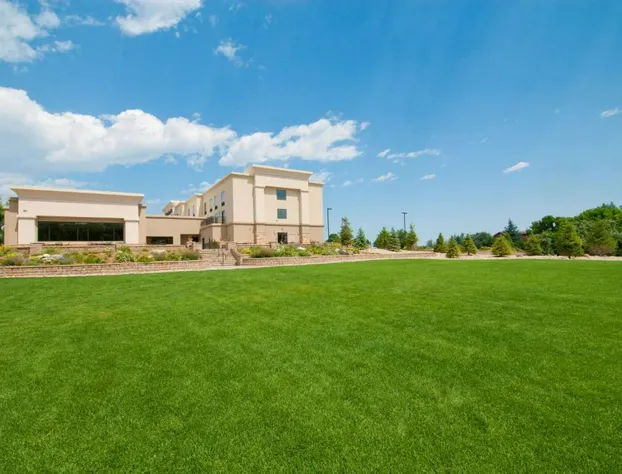 Hampton Inn & Suites Buffalo hotel detail image 2