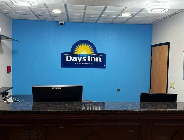 Days Inn by Wyndham Lincoln, IL hotel detail image 2