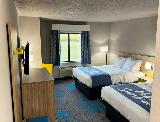 Days Inn by Wyndham Lincoln, IL hotel detail image 3