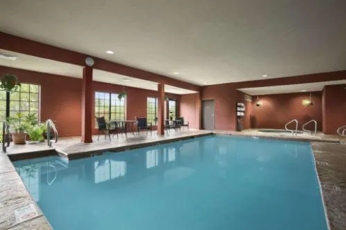 Super 8 by Wyndham Troy hotel detail image 3