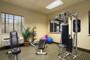 Super 8 by Wyndham Troy hotel detail image 4