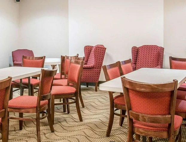 Bluffton Inn and Suites hotel detail image 2