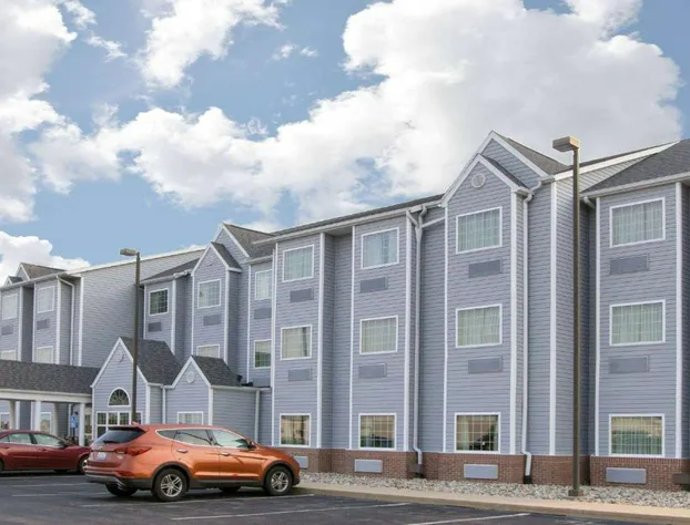 Microtel Inn & Suites by Wyndham Delphos hotel detail image 1