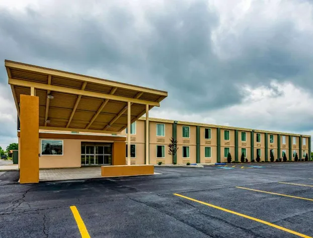 Quality Inn Bucyrus North hotel detail image 2