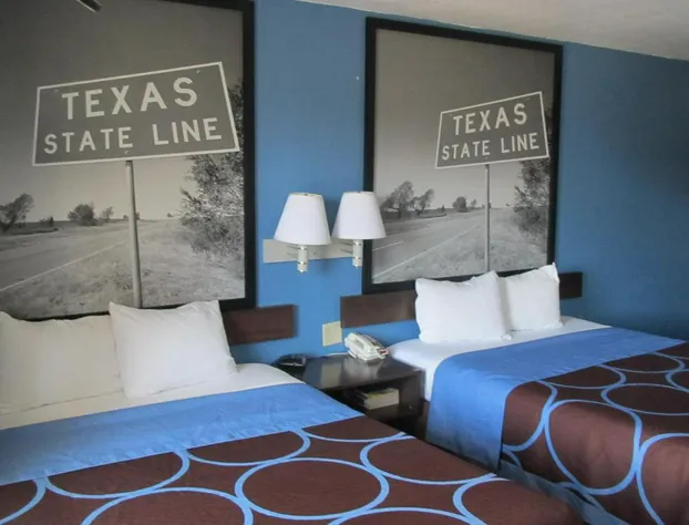 Super 8 by Wyndham Dumas TX hotel detail image 2