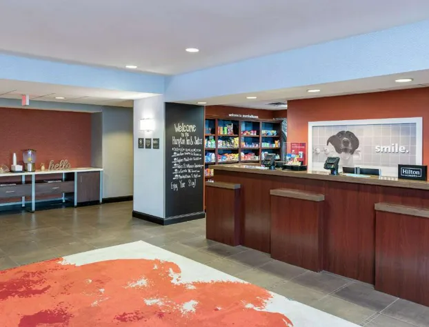 Hampton Inn & Suites Marshalltown hotel detail image 2