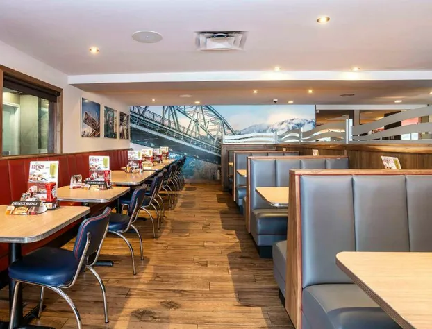 Sandman Hotel Terrace hotel detail image 2