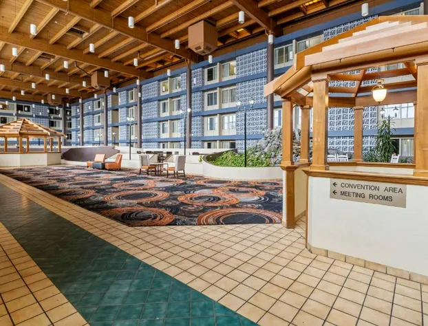 Red Lion Hotel Charlotte hotel detail image 3