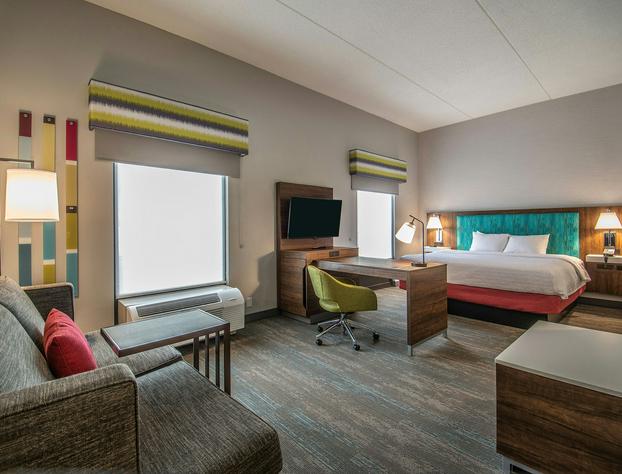 Hampton Inn and Suites Hazard hotel detail image 4
