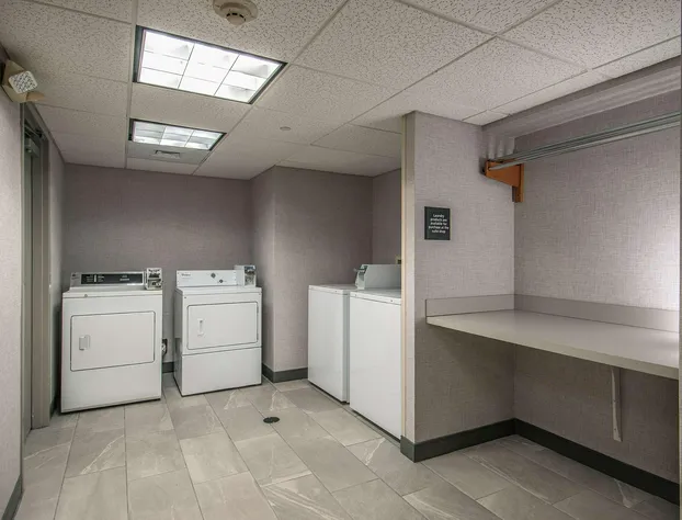 Hampton Inn and Suites Hazard hotel detail image 4