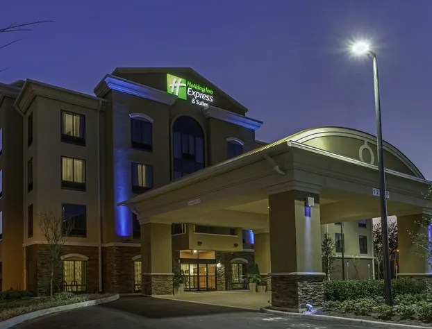 Holiday Inn Express & Suites Orlando East - UCF Area by IHG hotel detail image 1