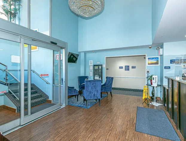 Ozone Inn & Suites hotel detail image 1