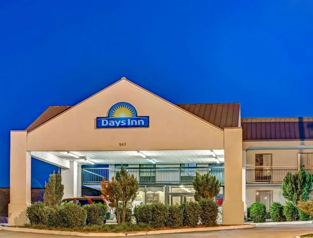 Days Inn by Wyndham Hernando hotel detail image 1