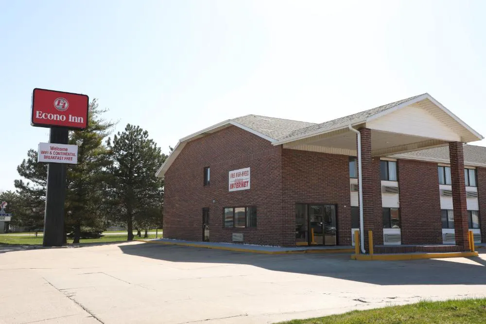 Econo Inn hotel hero