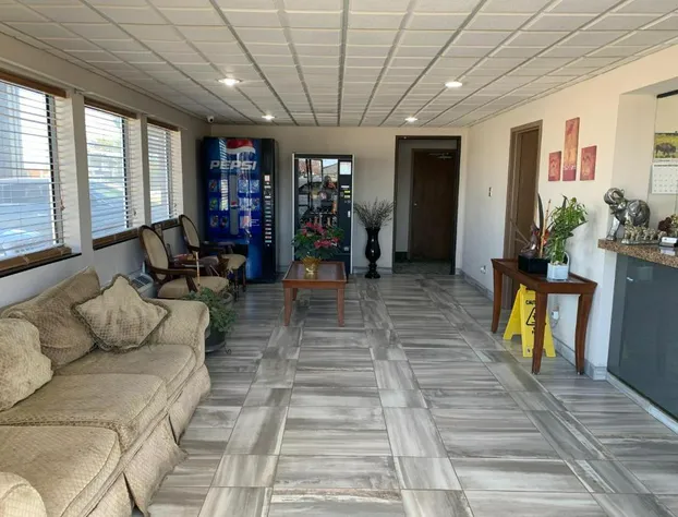 Econo Inn hotel detail image 3