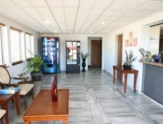 Econo Inn hotel detail image 4