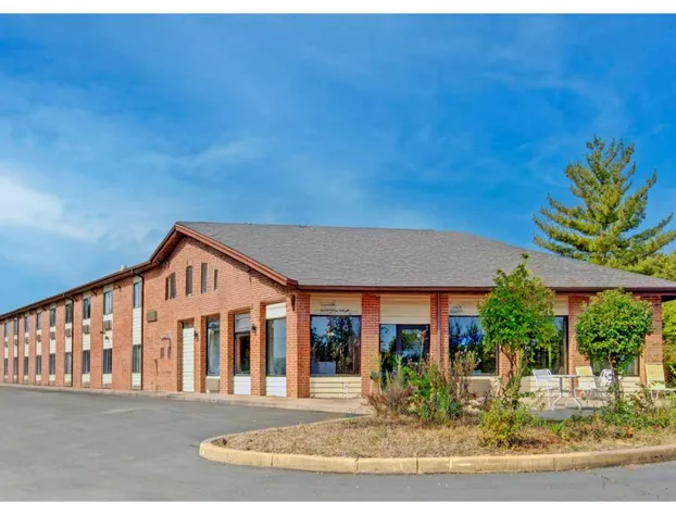 Capital O Amerihost Inn and Suites Fulton Hwy 54 MO hotel detail image 1