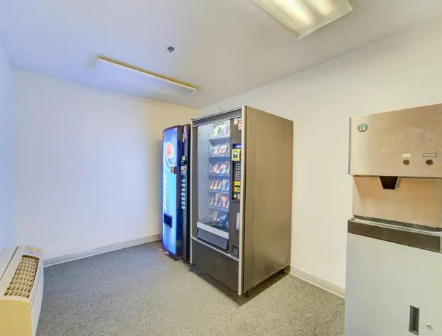 Capital O Amerihost Inn and Suites Fulton Hwy 54 MO hotel detail image 4