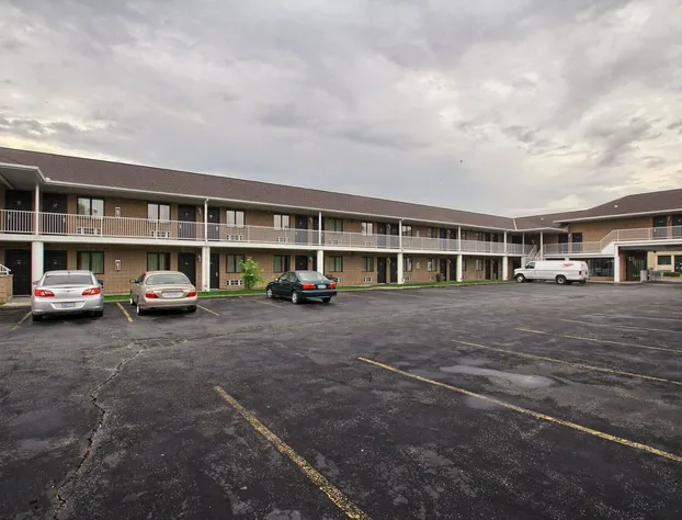 Motel 6 Windsor, ON hotel detail image 4