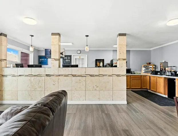 Red Lion Inn & Suites Yakima hotel detail image 3