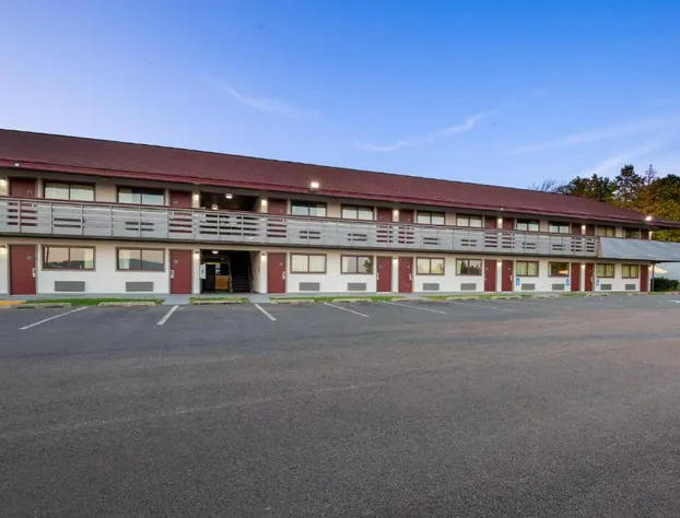 Red Roof Inn Binghamton - Johnson City hotel detail image 4
