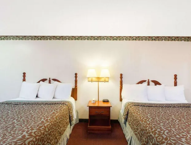 Days Inn by Wyndham Erick hotel detail image 2