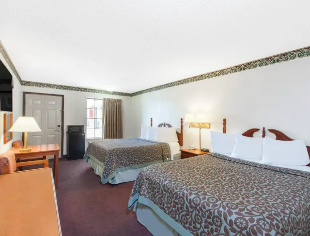 Days Inn by Wyndham Erick hotel detail image 3