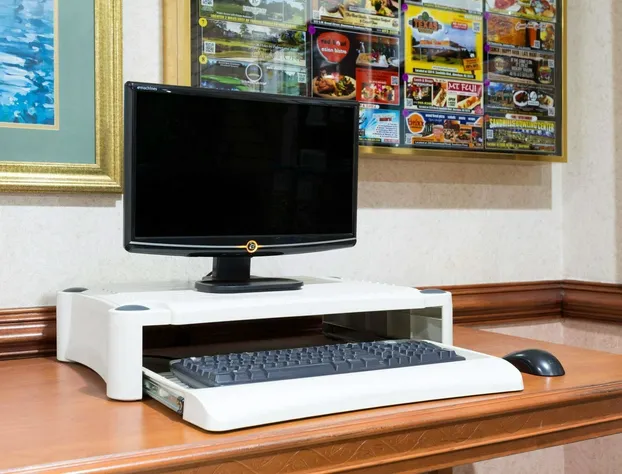 Clarion Inn Southern Pines - Pinehurst hotel detail image 4