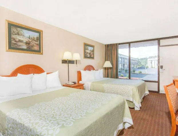 Days Inn by Wyndham Princeton hotel detail image 4