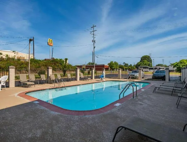 Quality Inn Brownsville hotel detail image 4