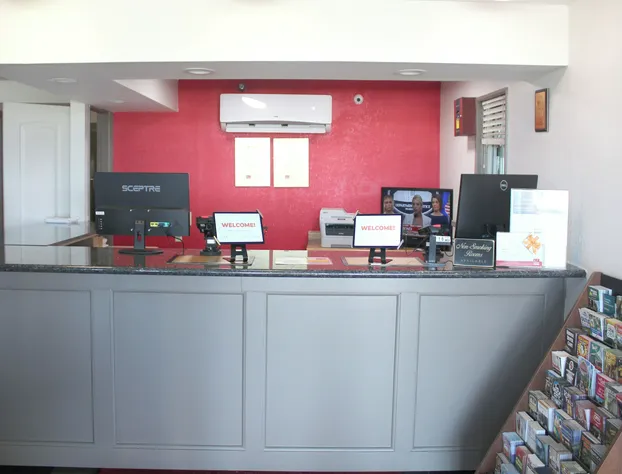 Econo Lodge Franklin South hotel detail image 3