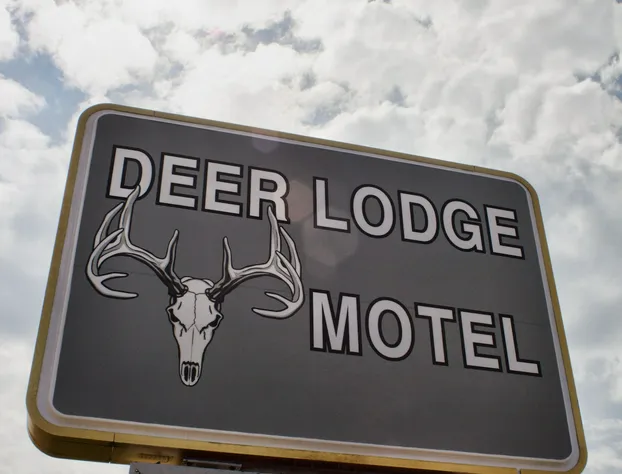 Deer Lodge Motel hotel detail image 4