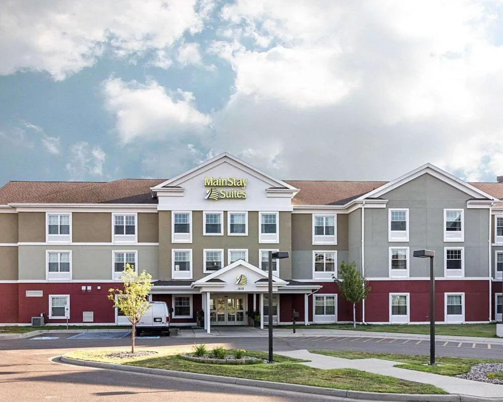 MainStay Suites Minot hotel hero