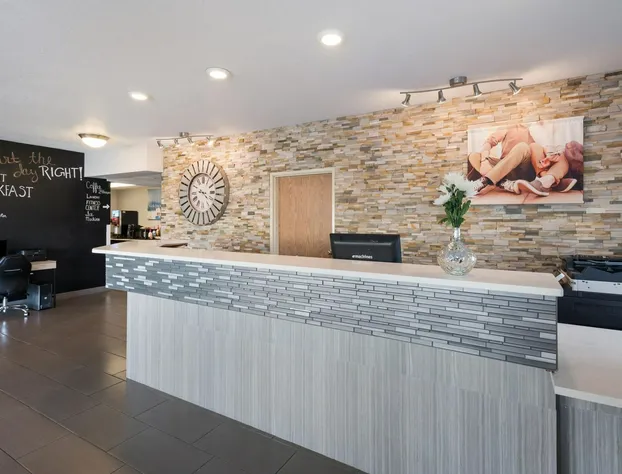 Quality Inn & Suites Kennewick Tri-Cities hotel detail image 2