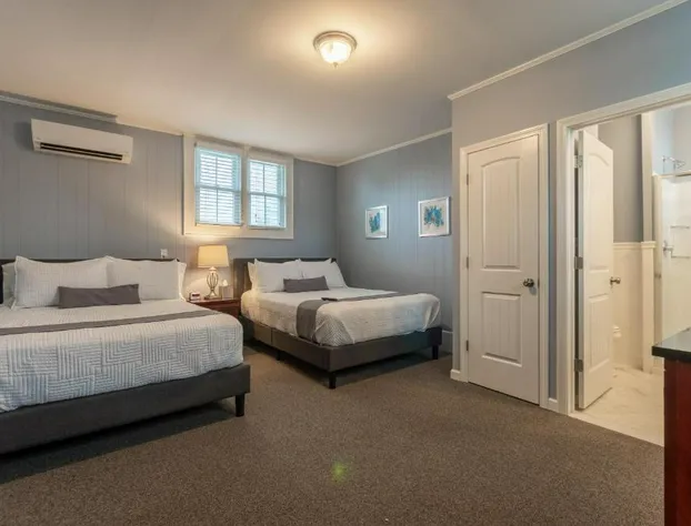 Homestead Inn hotel detail image 3