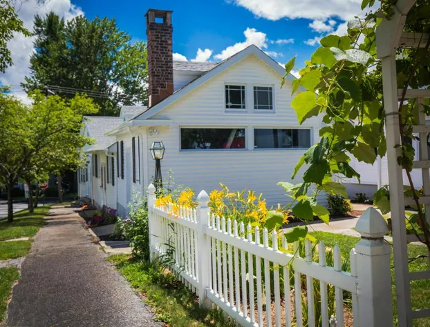 Homestead Inn hotel detail image 1