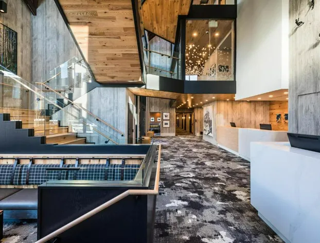 Peaks Hotel & Suites hotel detail image 4