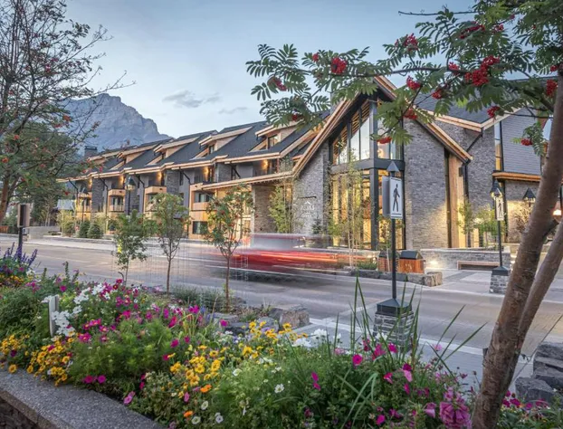 Peaks Hotel & Suites hotel detail image 1