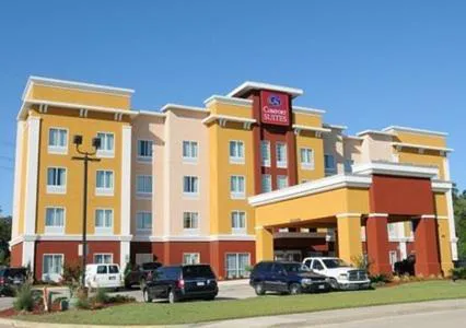 Comfort Suites near Tanger Outlet Mall hotel hero