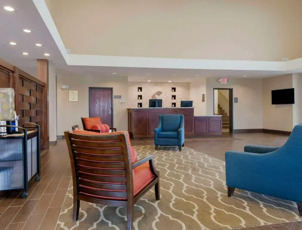 Comfort Suites and Conference Center hotel detail image 4