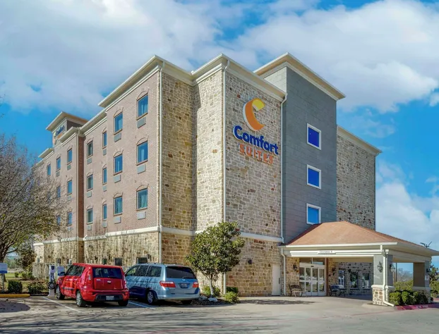 Comfort Suites Benbrook - Fort Worth Southwest hotel detail image 1