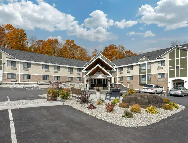 Comfort Inn & Suites Montpelier-Berlin hotel detail image 1