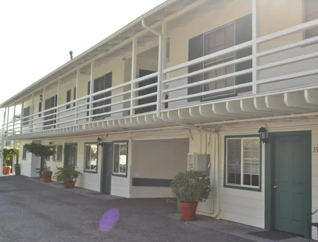 Coast Village Inn - Santa Barbara hotel detail image 3