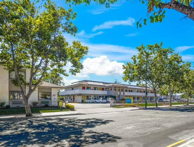 Signature Inn San Jose hotel detail image 4