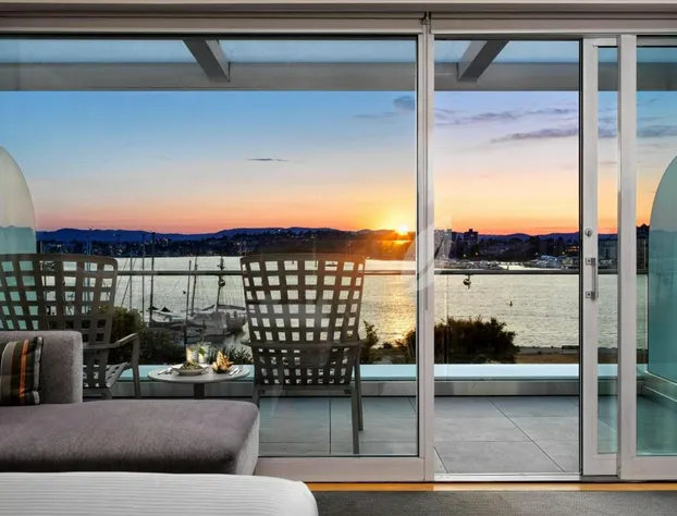 Inn at Laurel Point hotel detail image 3