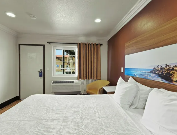 Hyland Inn Near Legoland hotel detail image 1