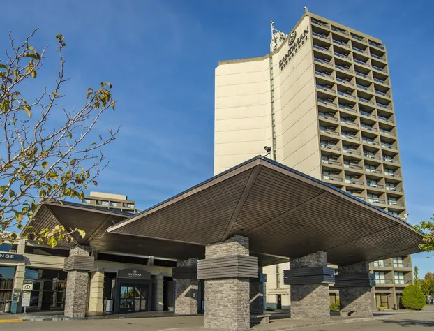 Sandman Signature Vancouver Airport Hotel & Resort hotel detail image 1