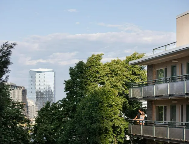 Park Lane Suites and Inn hotel detail image 3