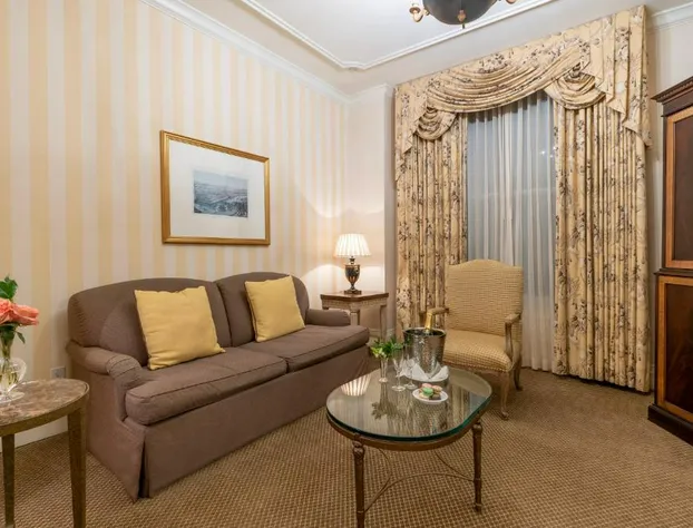 Hotel Monteleone, New Orleans hotel detail image 4